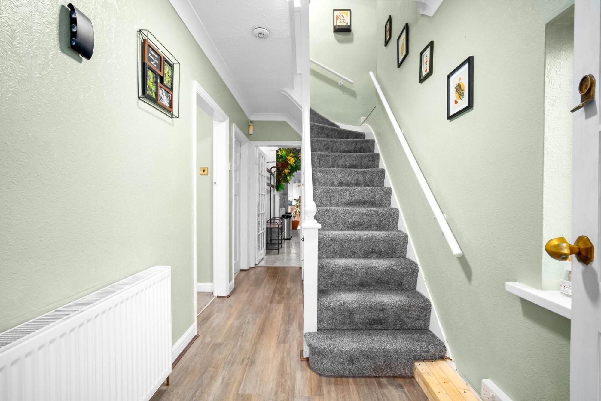 ברמינגהאם Modern 18 Guest Large Home In Solihull - Near Nec, Jlr, Hs2 And Bhx מראה חיצוני תמונה